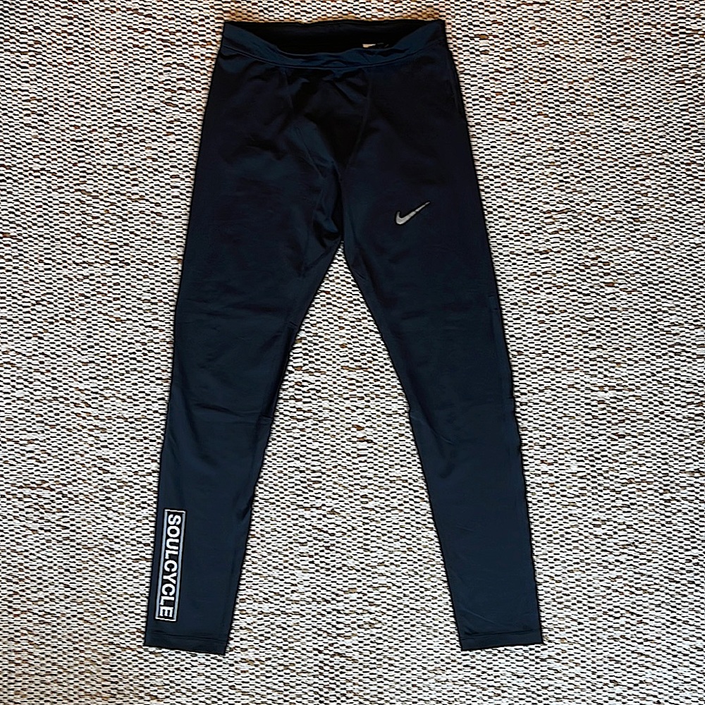 Men’s Black Nike x SOULCYCLE Running Legging. Dri-fit material w/ Pockets. (M)